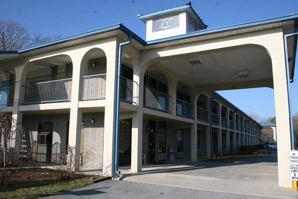 Grand Vista Hotel Huntsville Exterior photo